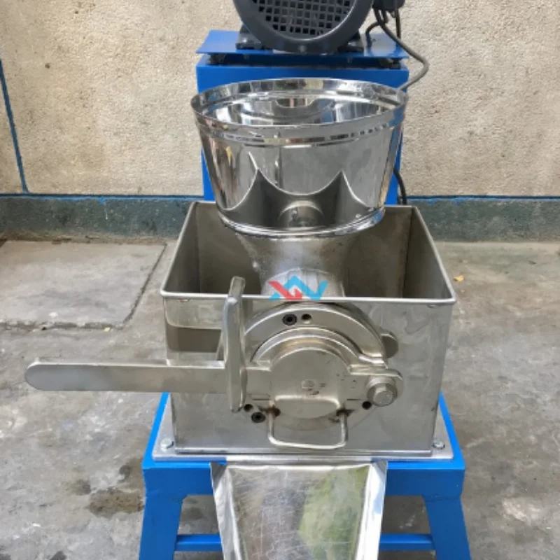 máy quết chả cá